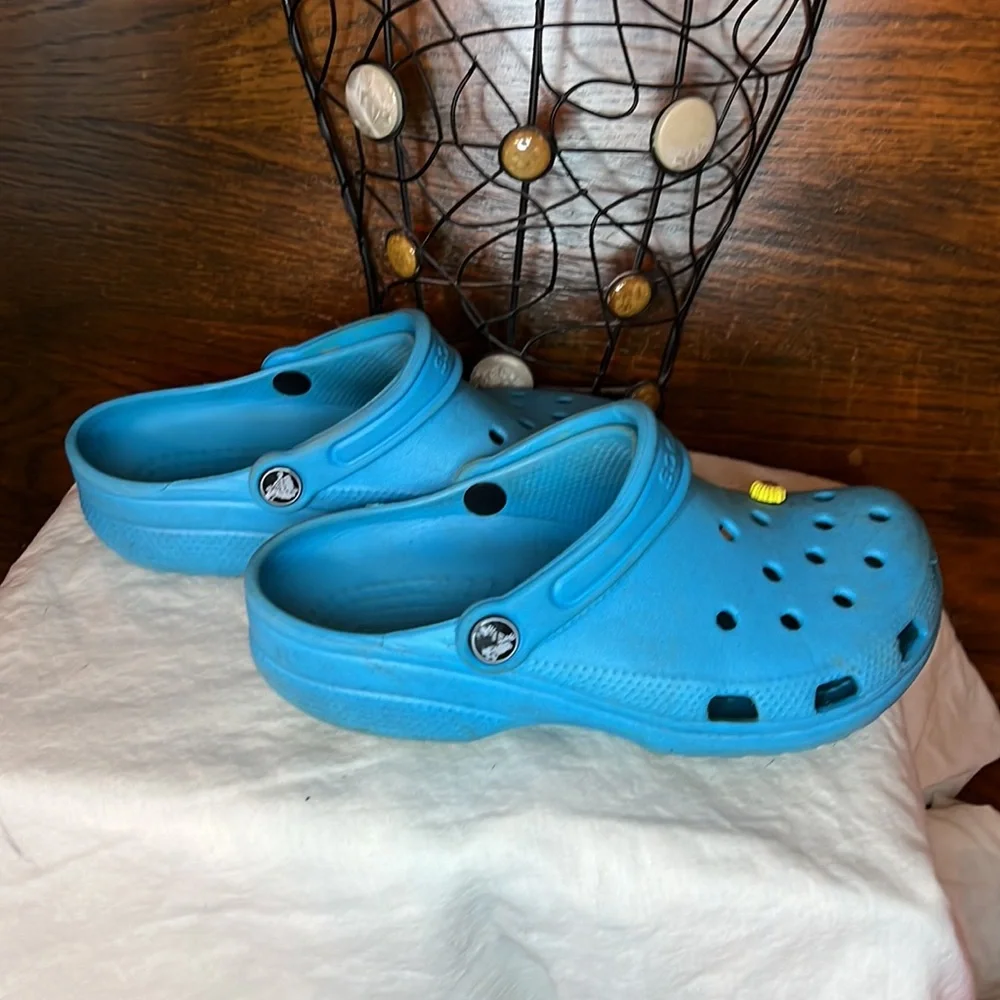 Crocs - Picture 4 of 10